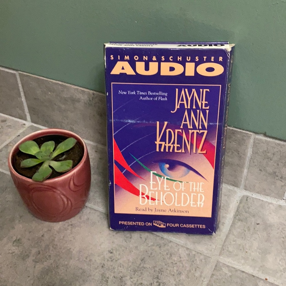 4/$15 ✳️audio tape book✳️